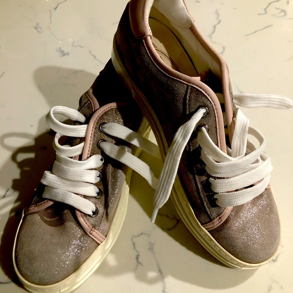 Tod’s Sneakers, 35 1/2